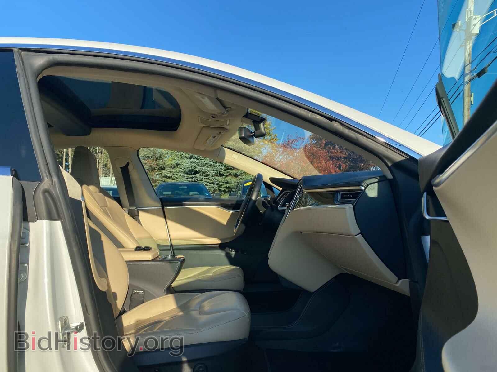 2014 TESLA MODEL S - VIN: 5YJSA1H16EFP35972 - Фото 5