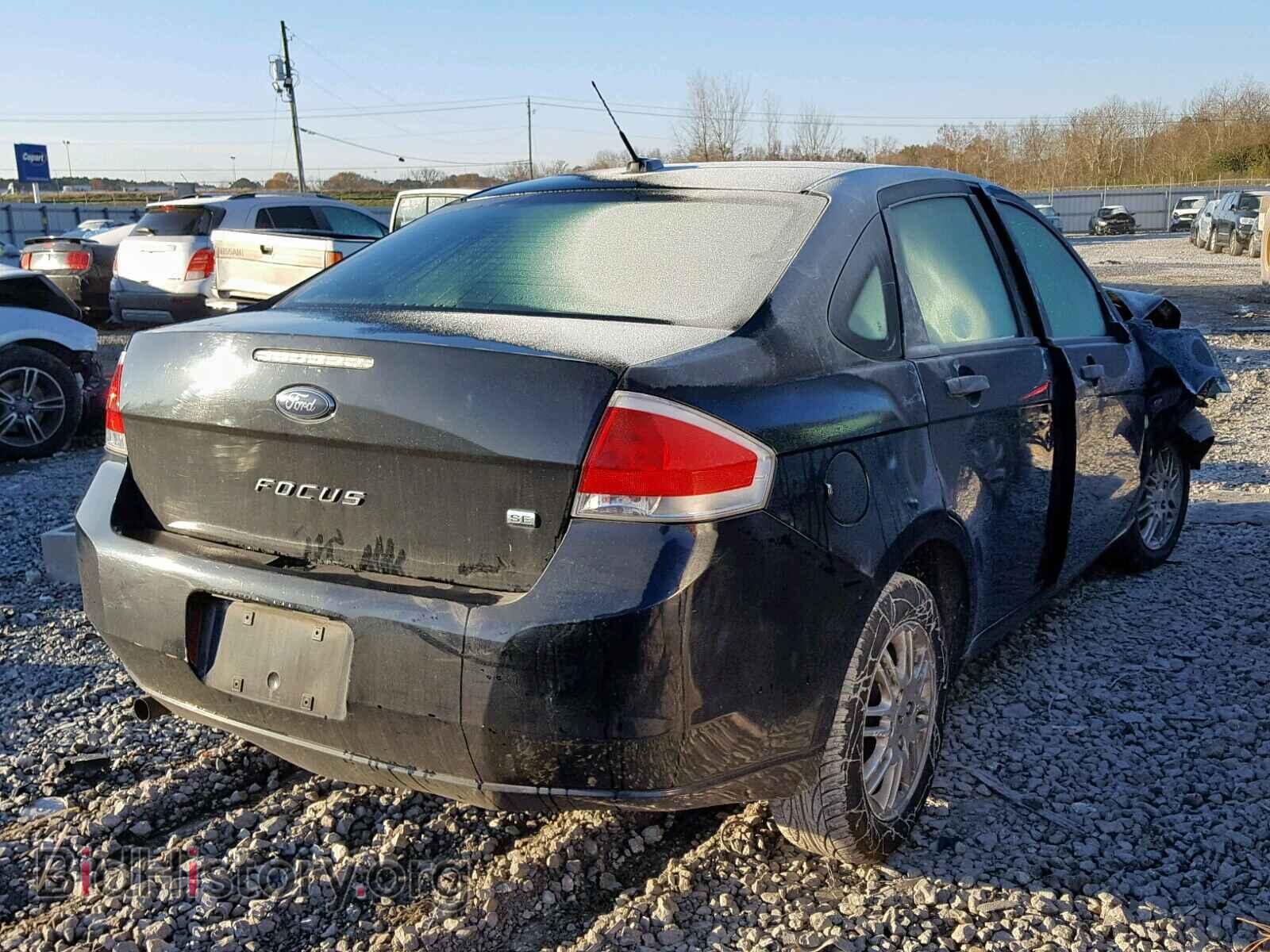 2010 FORD FOCUS SE - VIN: 1FAHP3FN3AW281220 - Фото 4