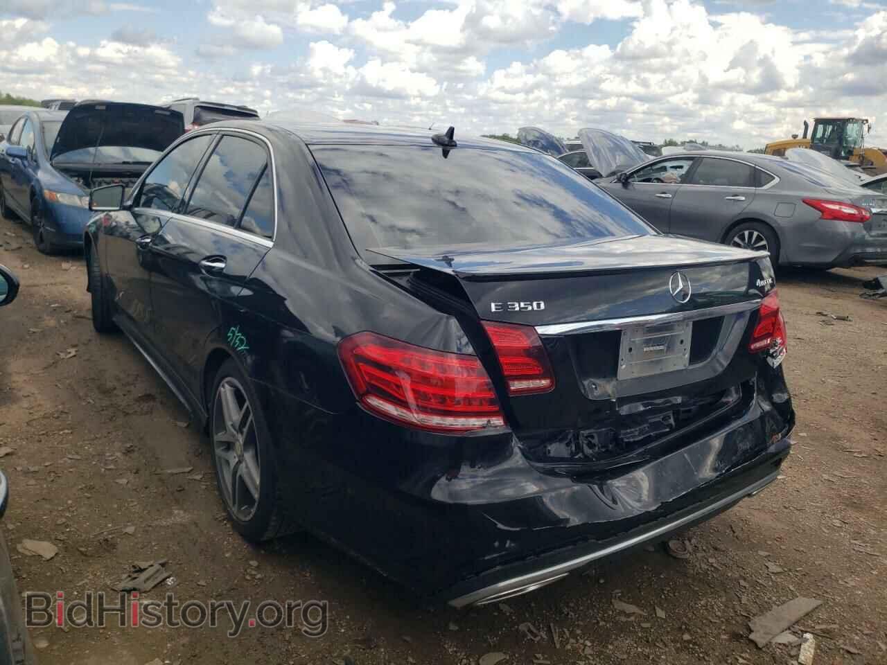 2015 MERCEDES-BENZ E-CLASS - VIN: WDDHF8JB5FB121657 - Фото 2