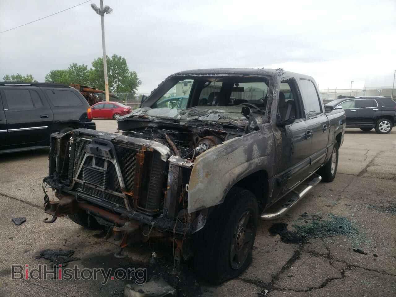 2006 CHEVROLET SILVERADO - VIN: 2GCEK13T061135620 - Фото 2