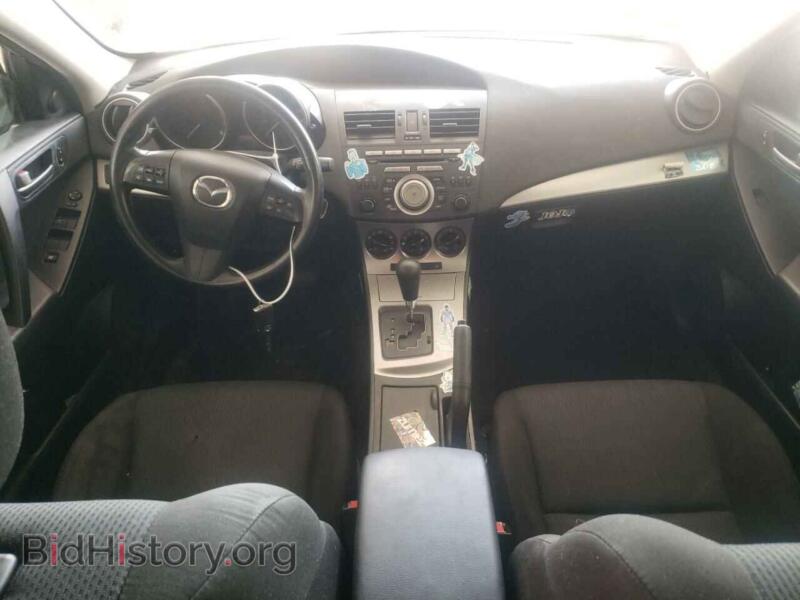 2011 Mazda 3 (VIN JM1BL1VG2B1439953) — фото 8 из 12