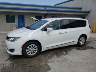 2017 Chrysler PACIFICA Touring L, white — VIN 2C4RC1BG2HR645099, Copart