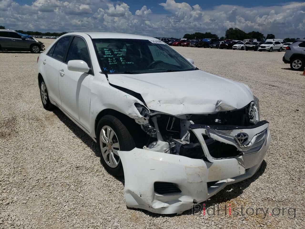 Photo 4T1BF3EK0BU585656 - TOYOTA CAMRY 2011