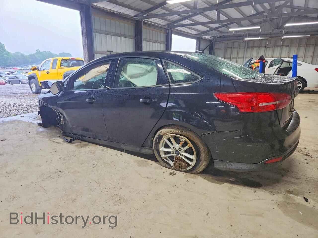 2016 FORD FOCUS - VIN: 1FADP3F21GL402017 - Photo 2