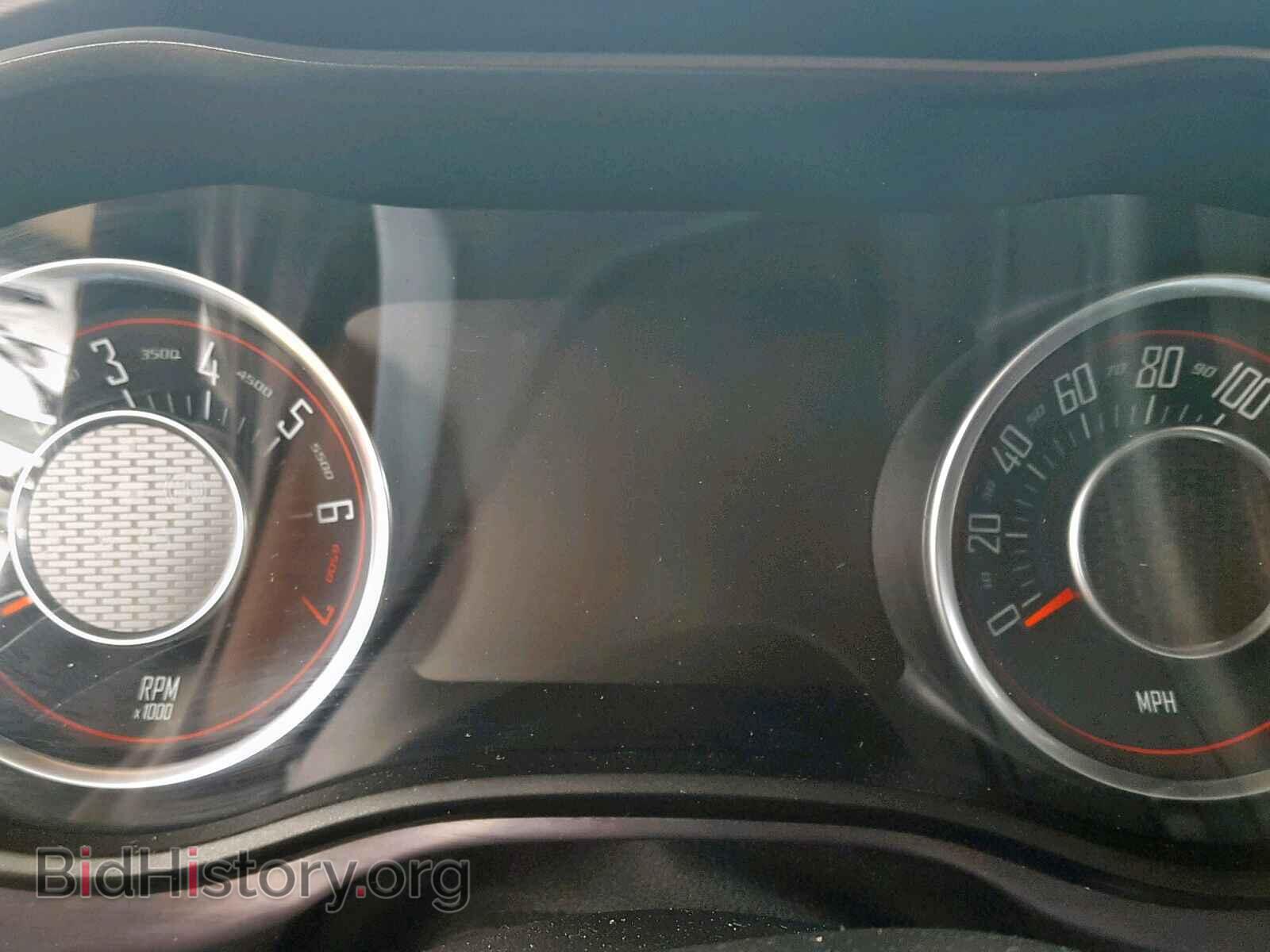 2016 DODGE CHALLENGER - VIN: 2C3CDZAG7GH200742 - Photo 8