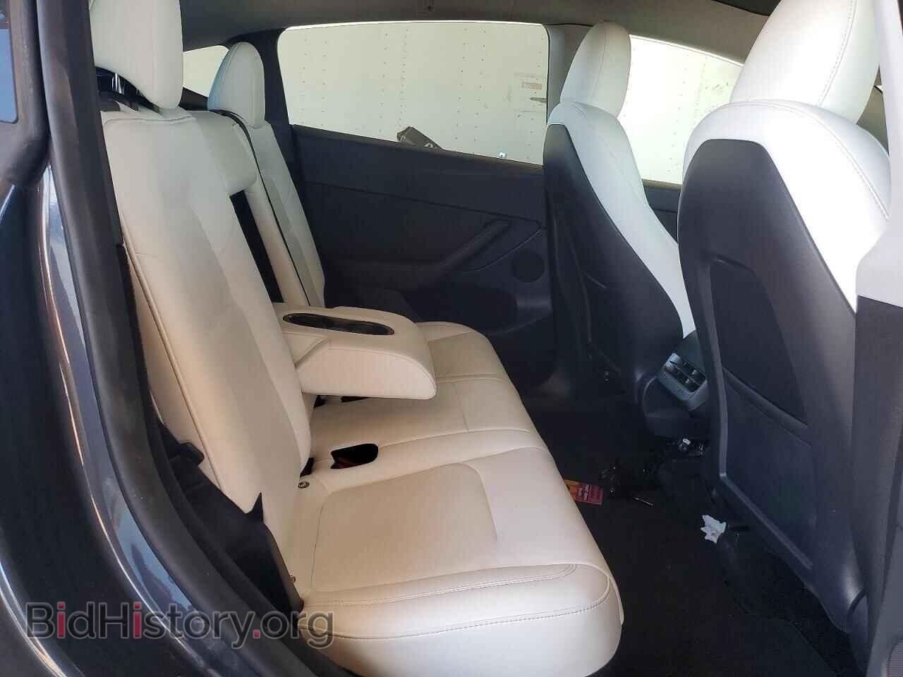 2023 TESLA MODEL Y - VIN: 7SAYGDEE5PF879892 - Photo 10