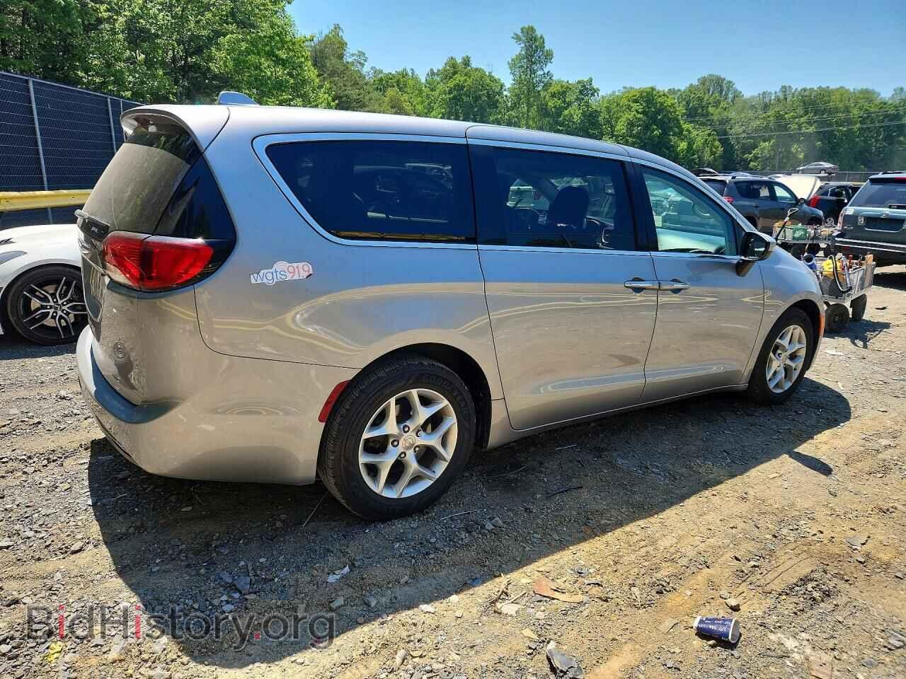 2017 CHRYSLER PACIFICA - VIN: 2C4RC1BGXHR811384 - Фото 3