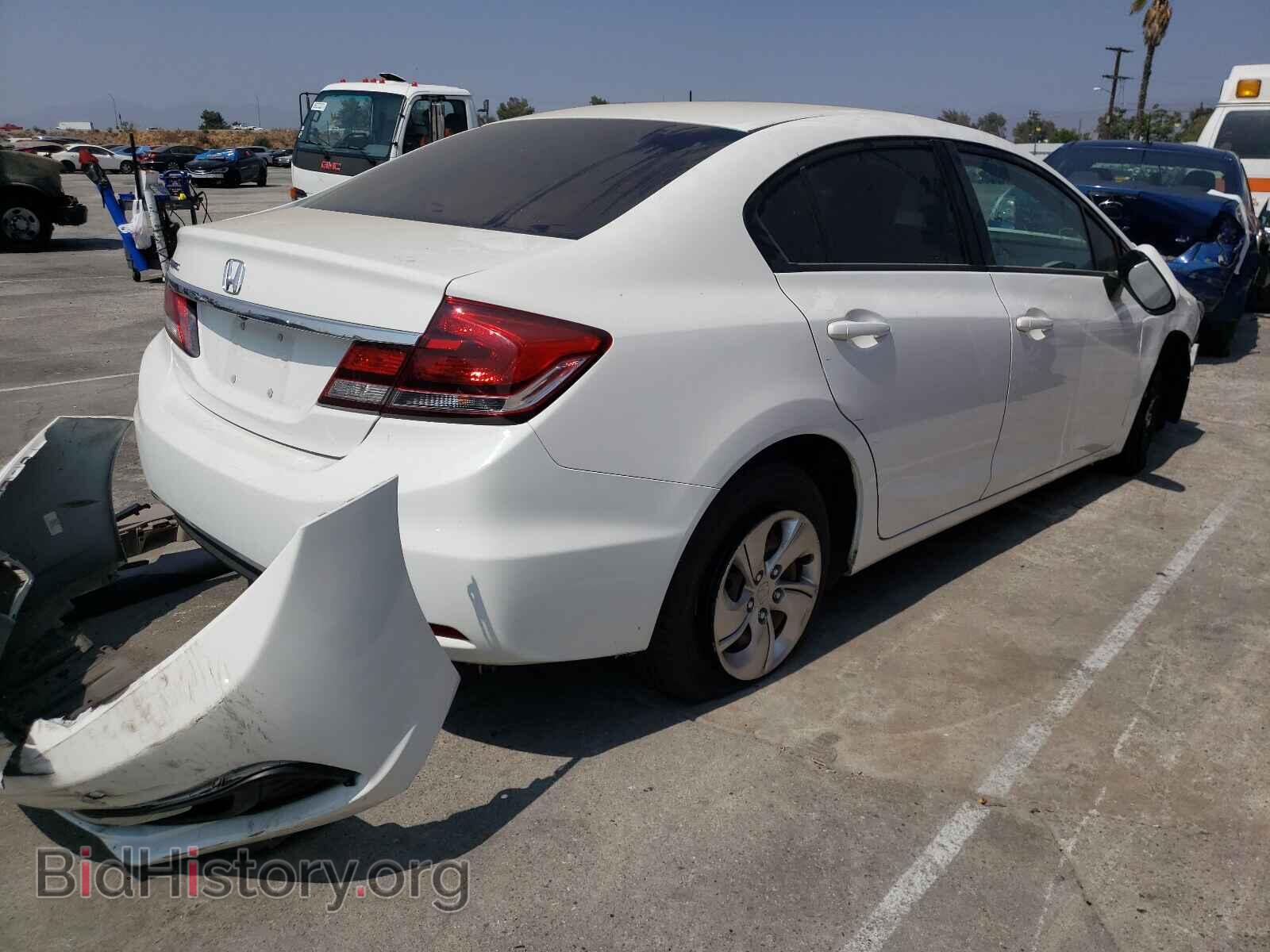 2015 HONDA CIVIC - VIN: 2HGFB2F51FH564880 - Фото 4