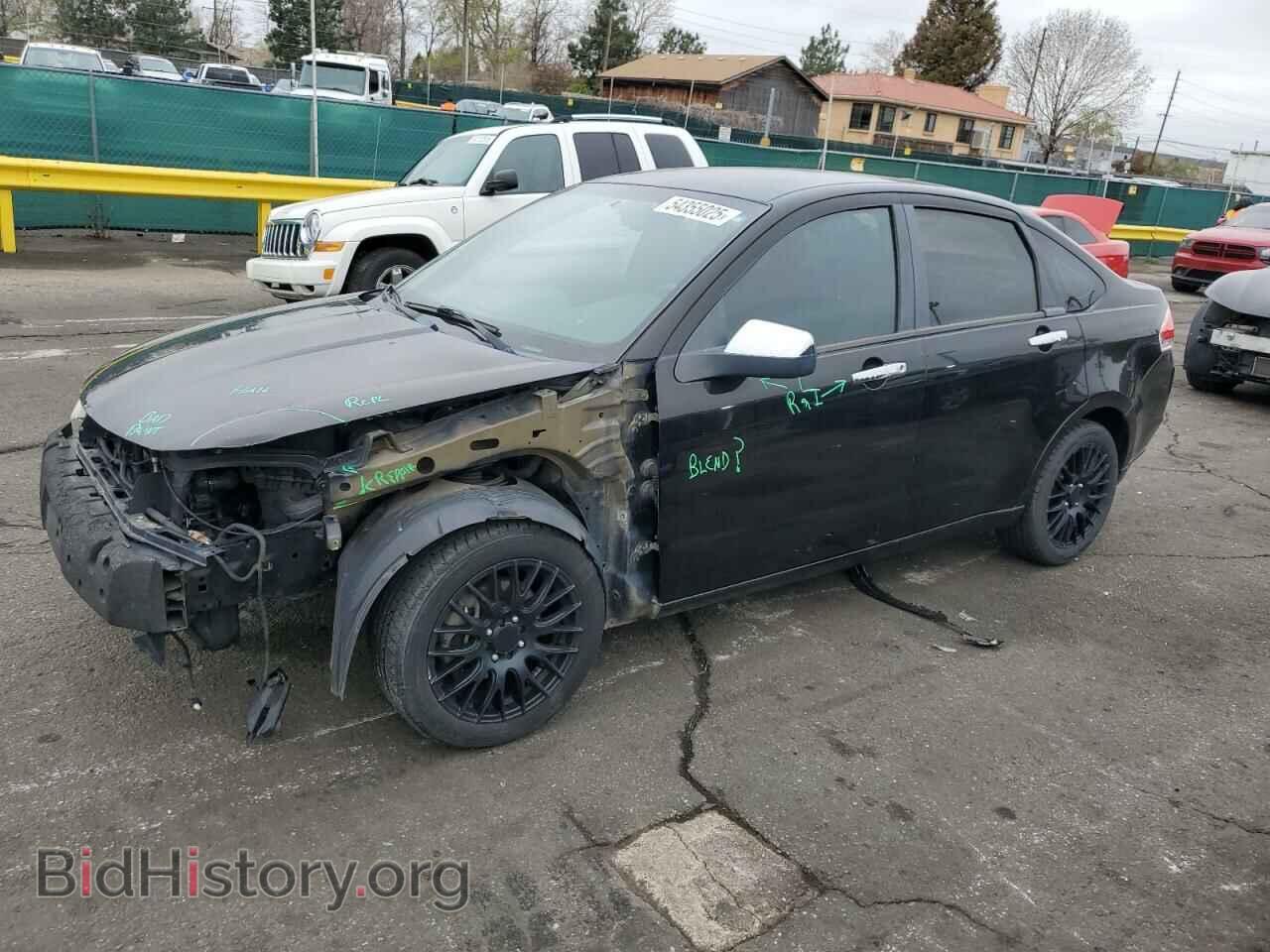 Photo 1FAHP35N28W156852 - FORD FOCUS 2008