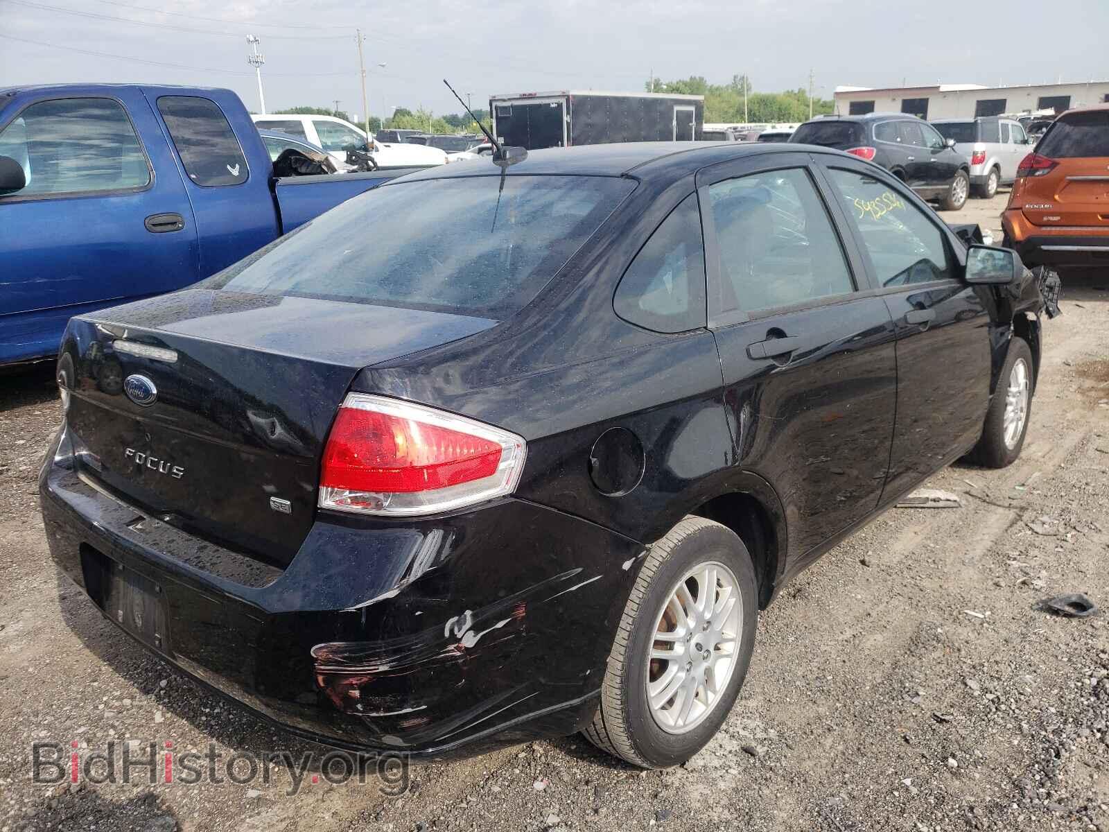 2009 FORD FOCUS - VIN: 1FAHP35N59W191077 - Фото 4