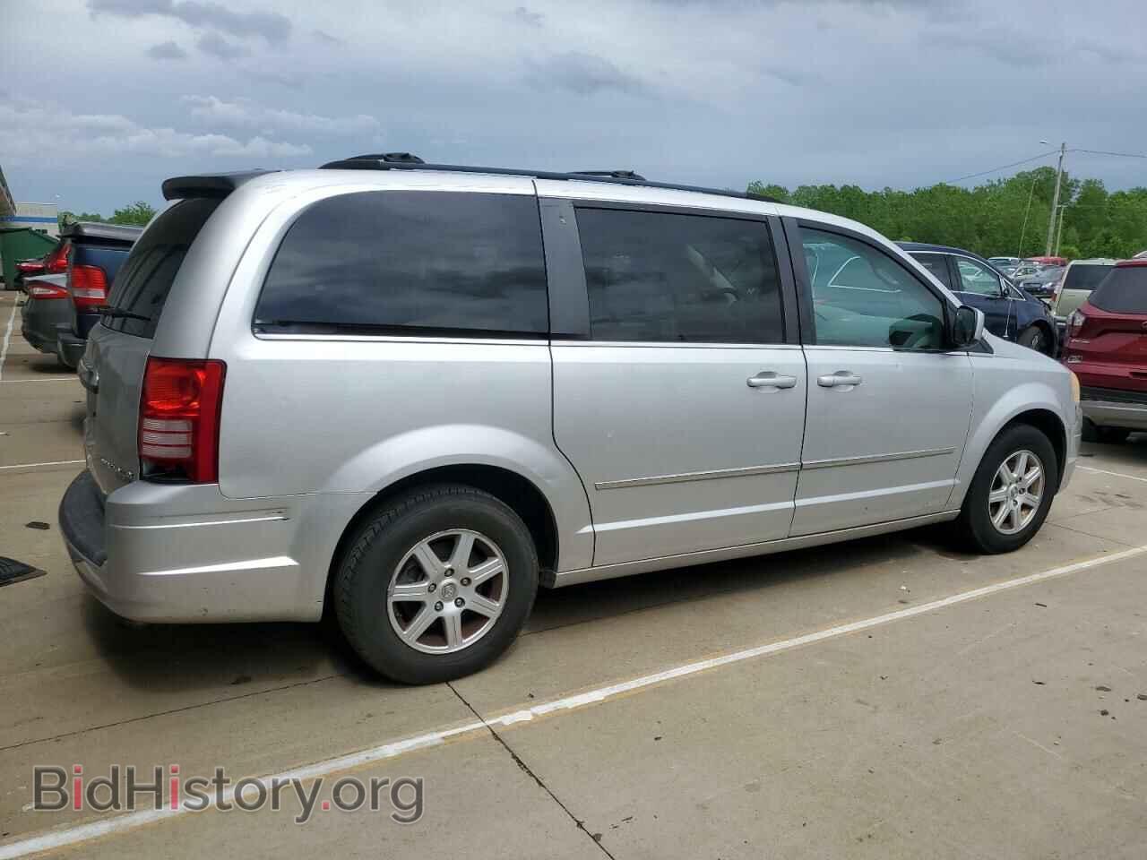 2010 CHRYSLER MINIVAN - VIN: 2A4RR5D10AR273535 - Фото 3