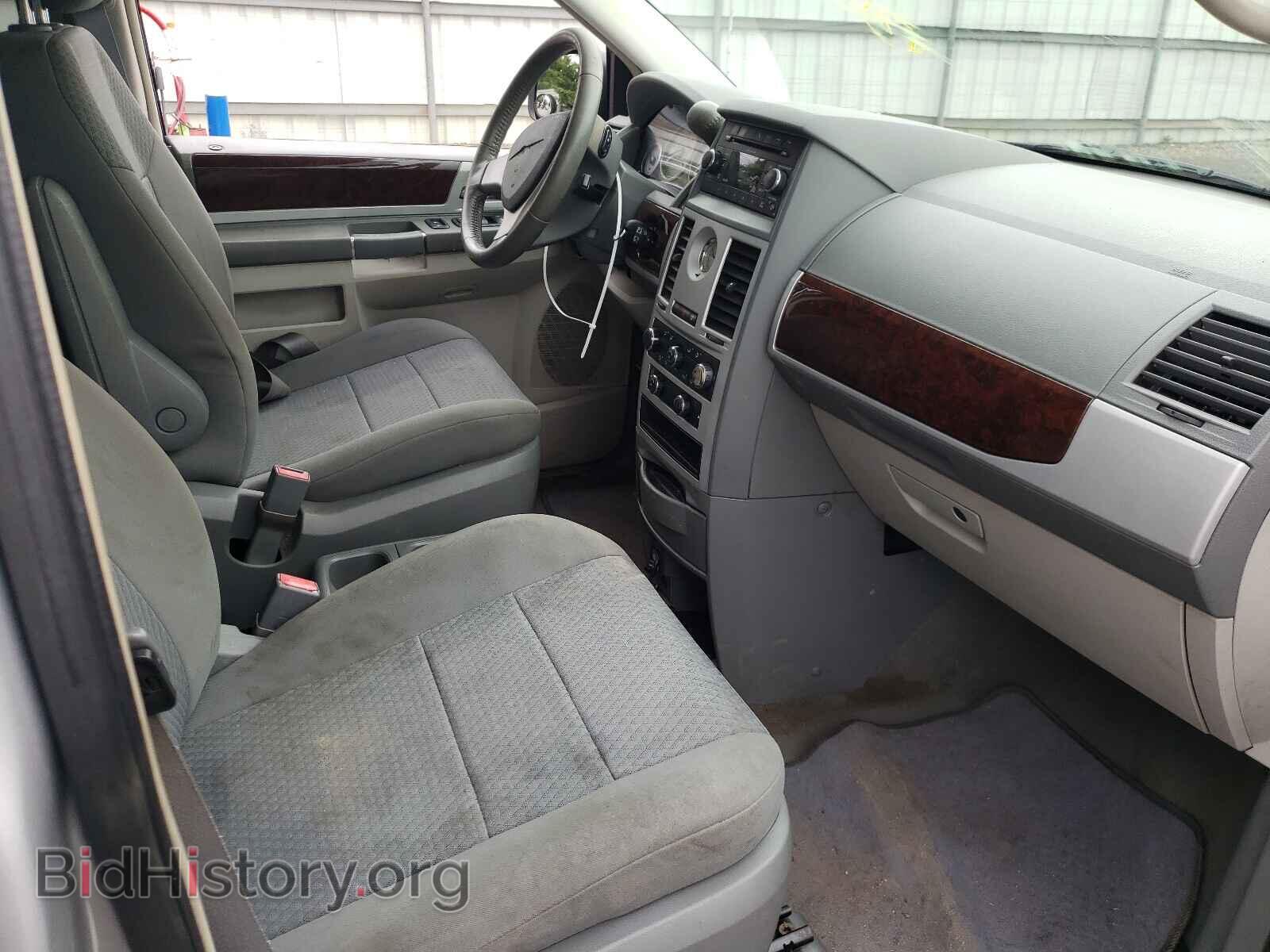 2010 CHRYSLER MINIVAN - VIN: 2A4RR5D13AR310013 - Photo 5