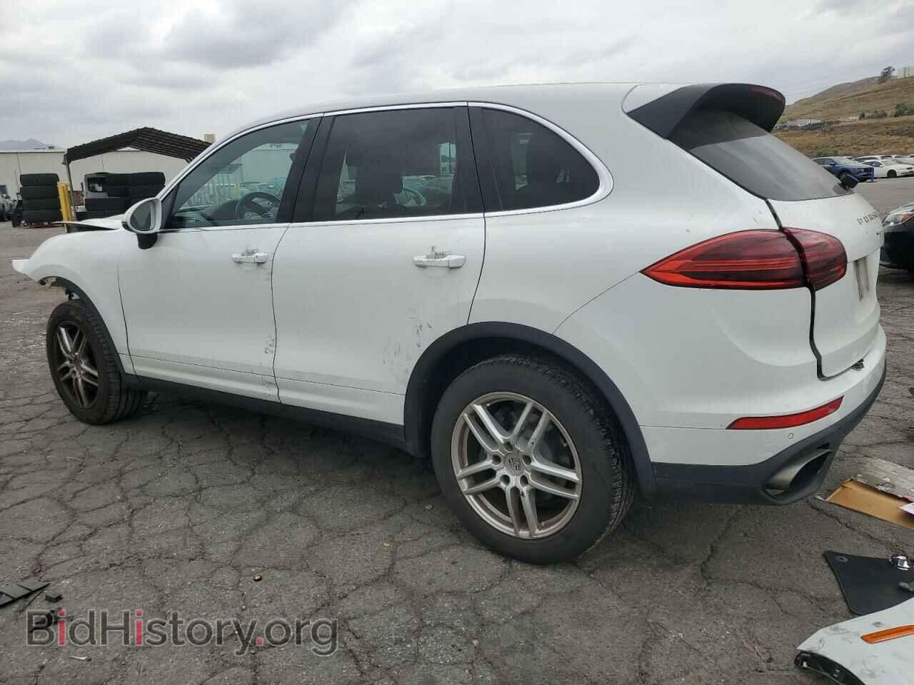 2018 PORSCHE CAYENNE - VIN: WP1AA2A25JKA01193 - Фото 2