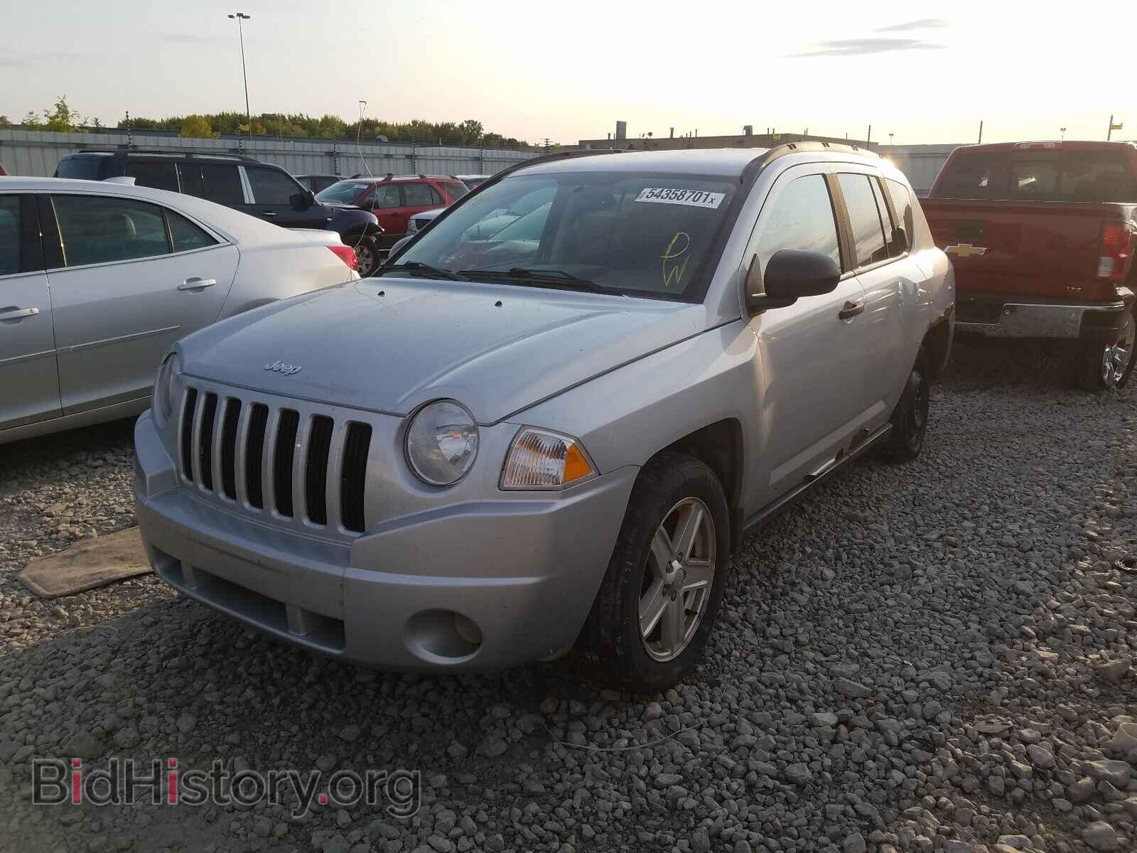 2007 JEEP COMPASS - VIN: 1J8FF47W97D256630 - Фото 2
