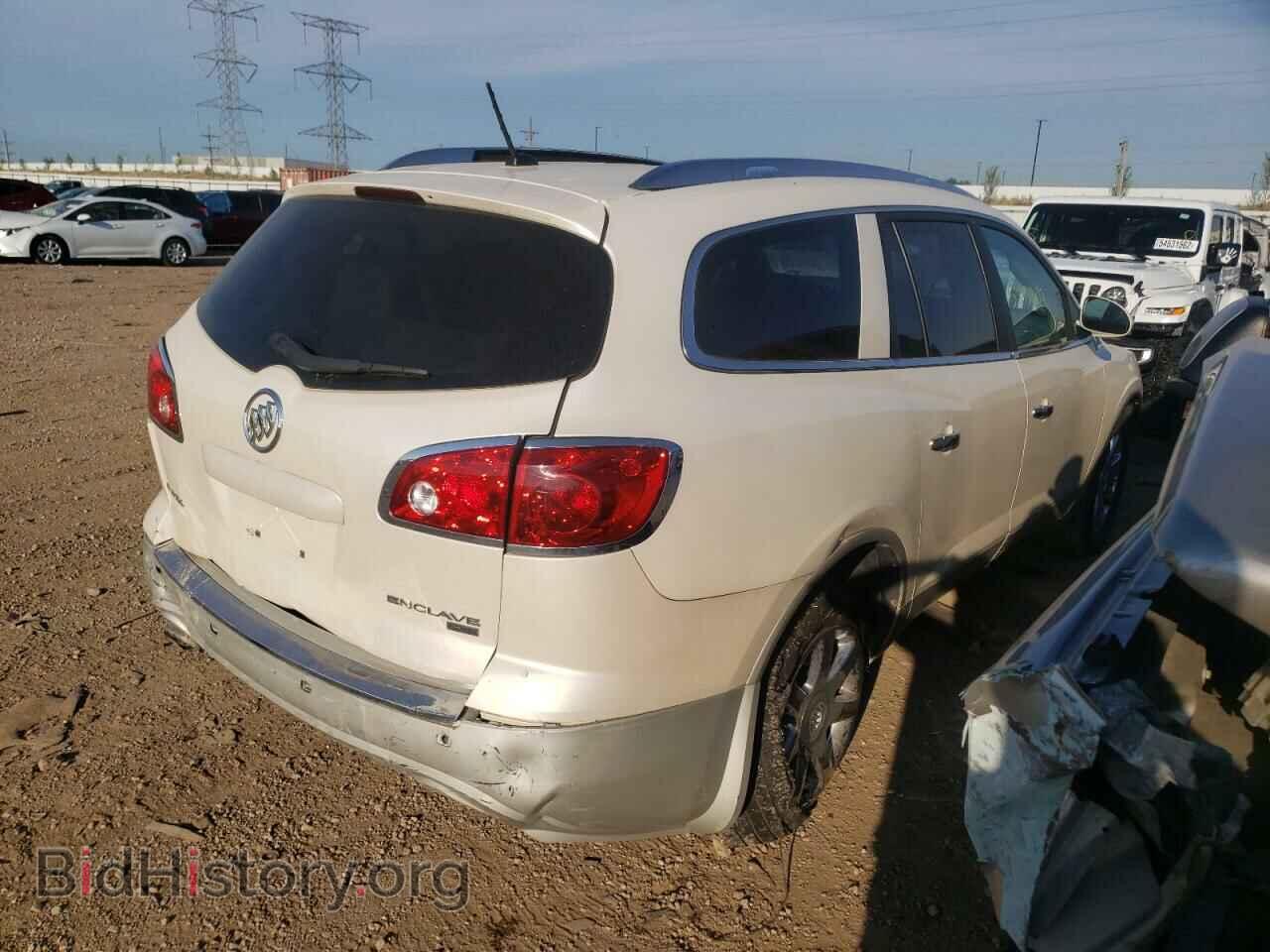 2008 BUICK ENCLAVE - VIN: 5GAEV23738J197734 - Фото 4