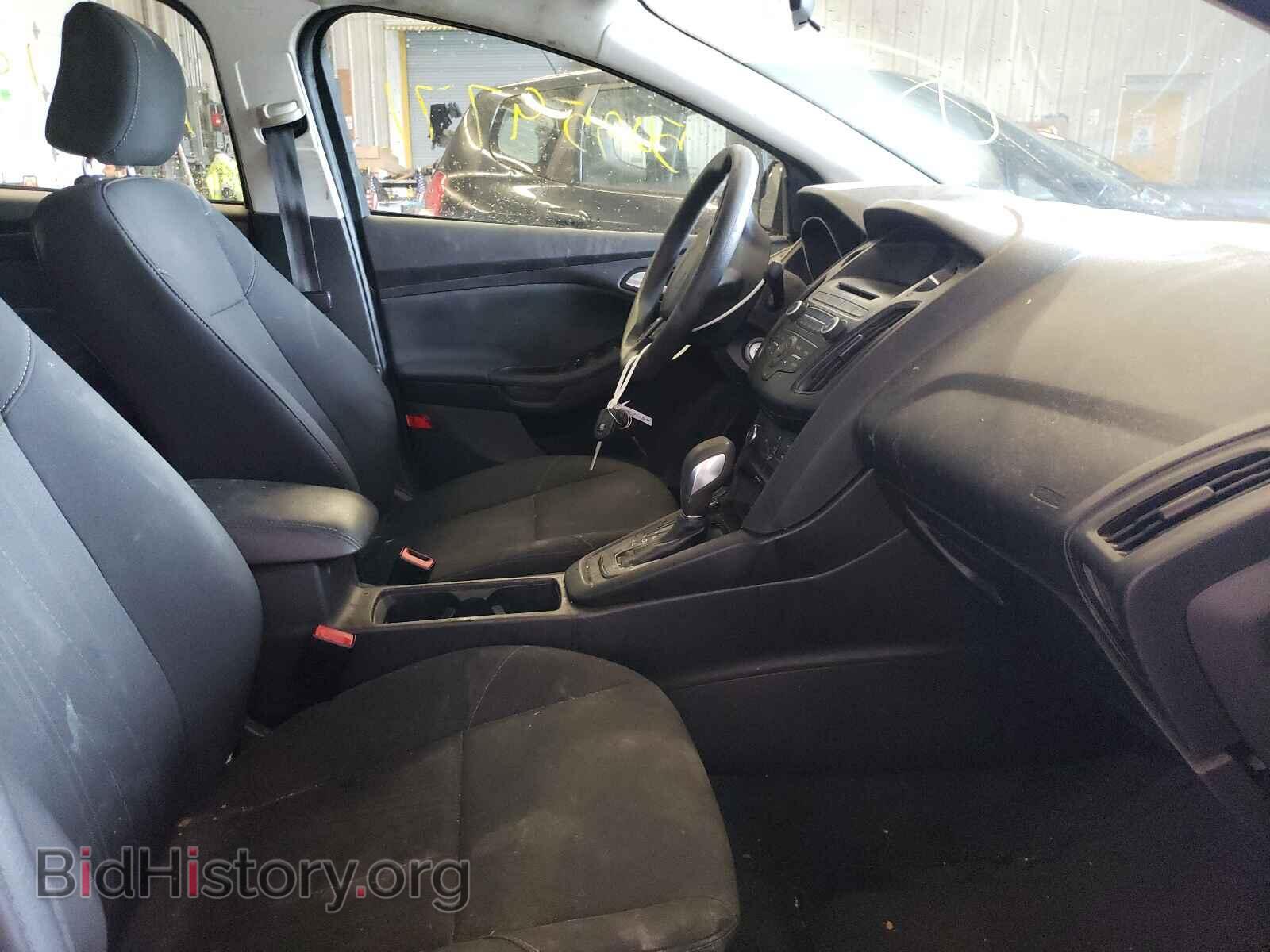 2017 FORD FOCUS - VIN: 1FADP3F24HL259212 - Photo 5