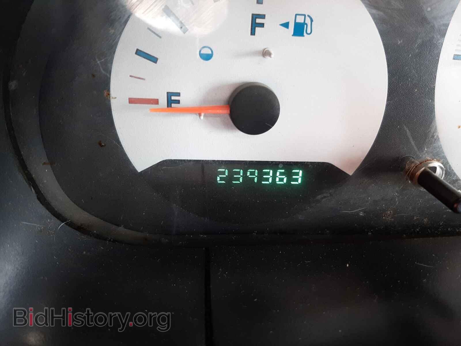 2006 CHRYSLER MINIVAN - VIN: 1A4GP45R06B686749 - Фото 8