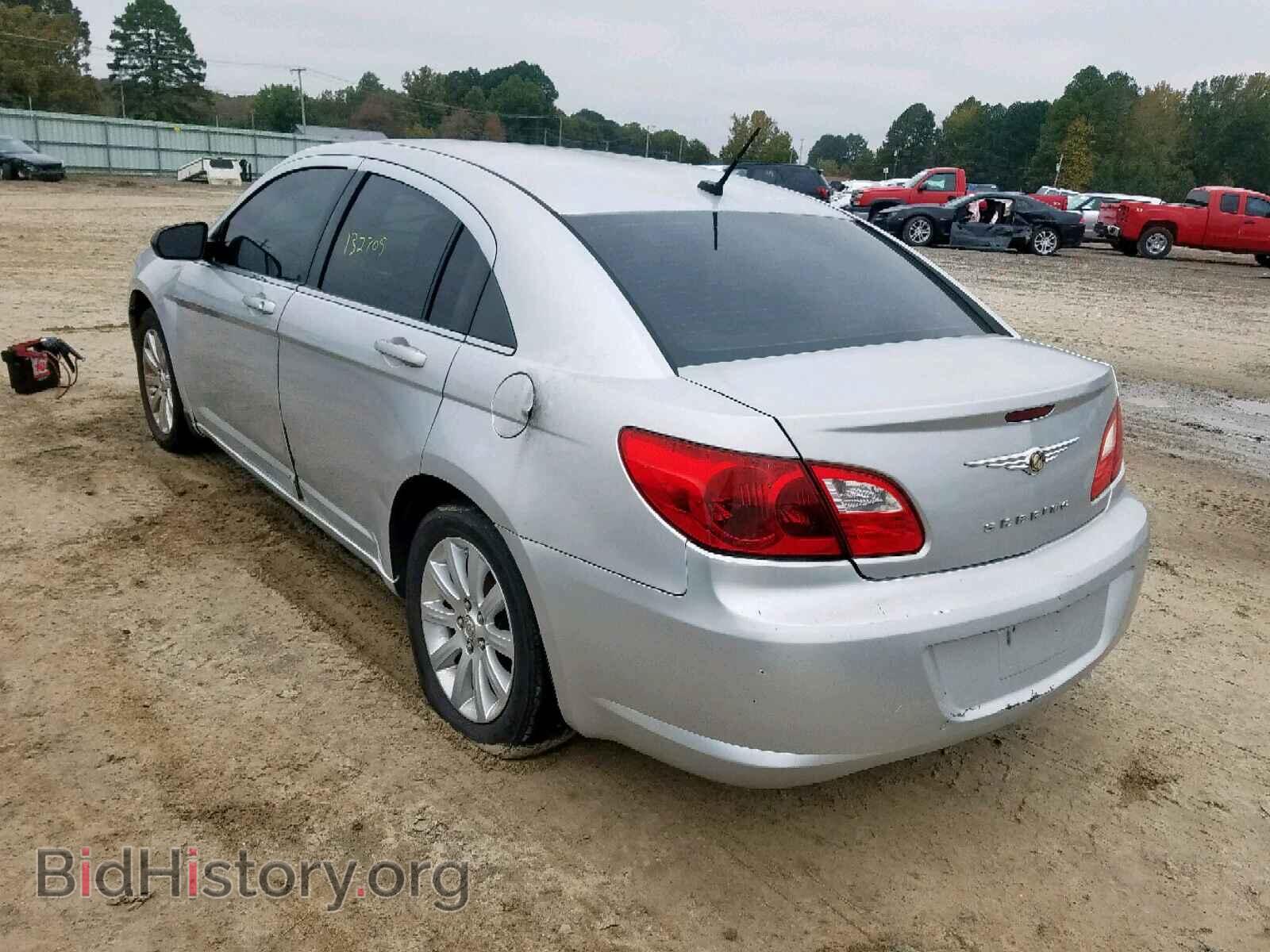 2010 CHRYSLER SEBRING - VIN: 1C3CC5FB6AN213876 - Фото 3