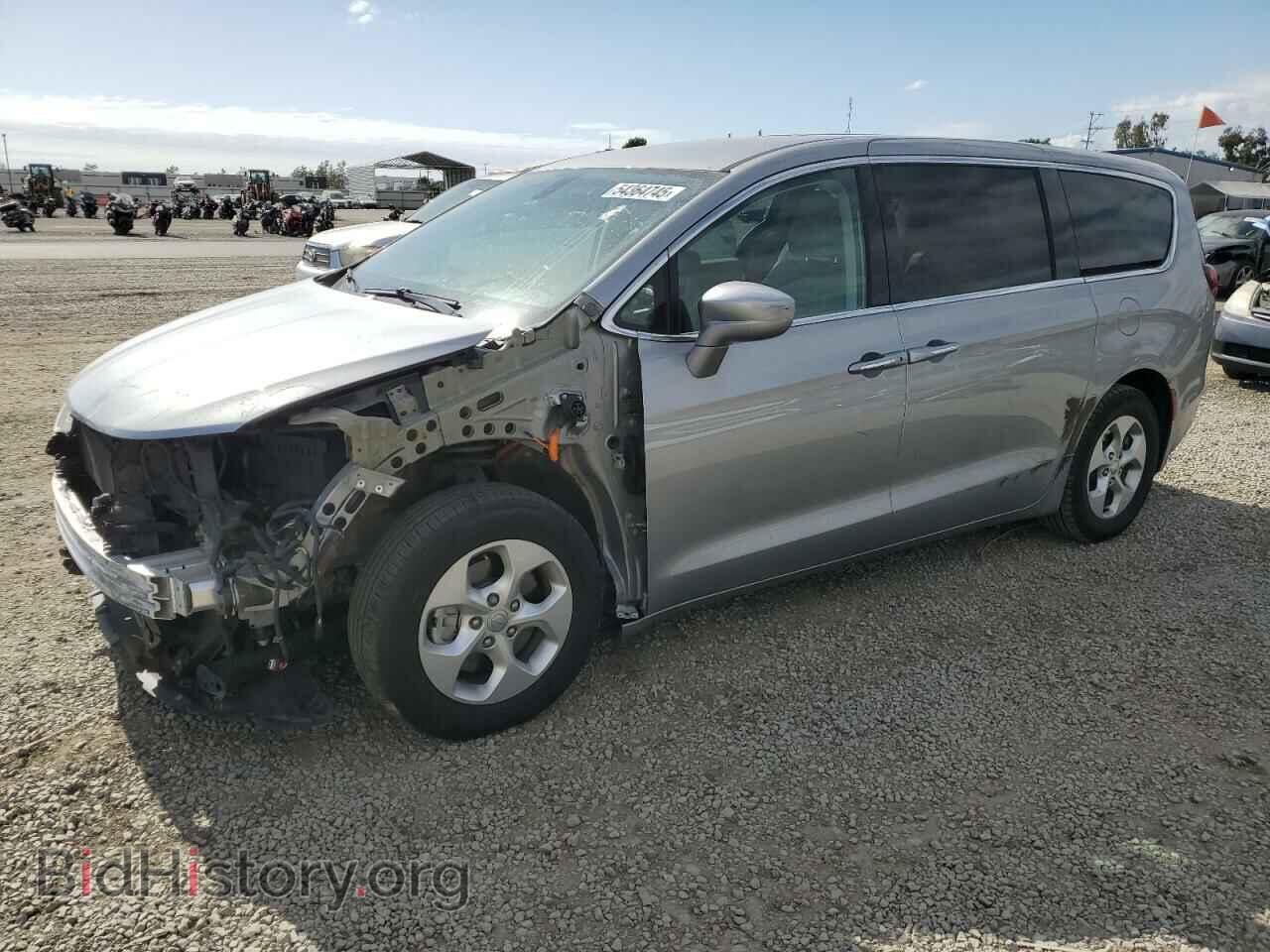 Фотография 2C4RC1H76JR126912 - CHRYSLER PACIFICA 2018