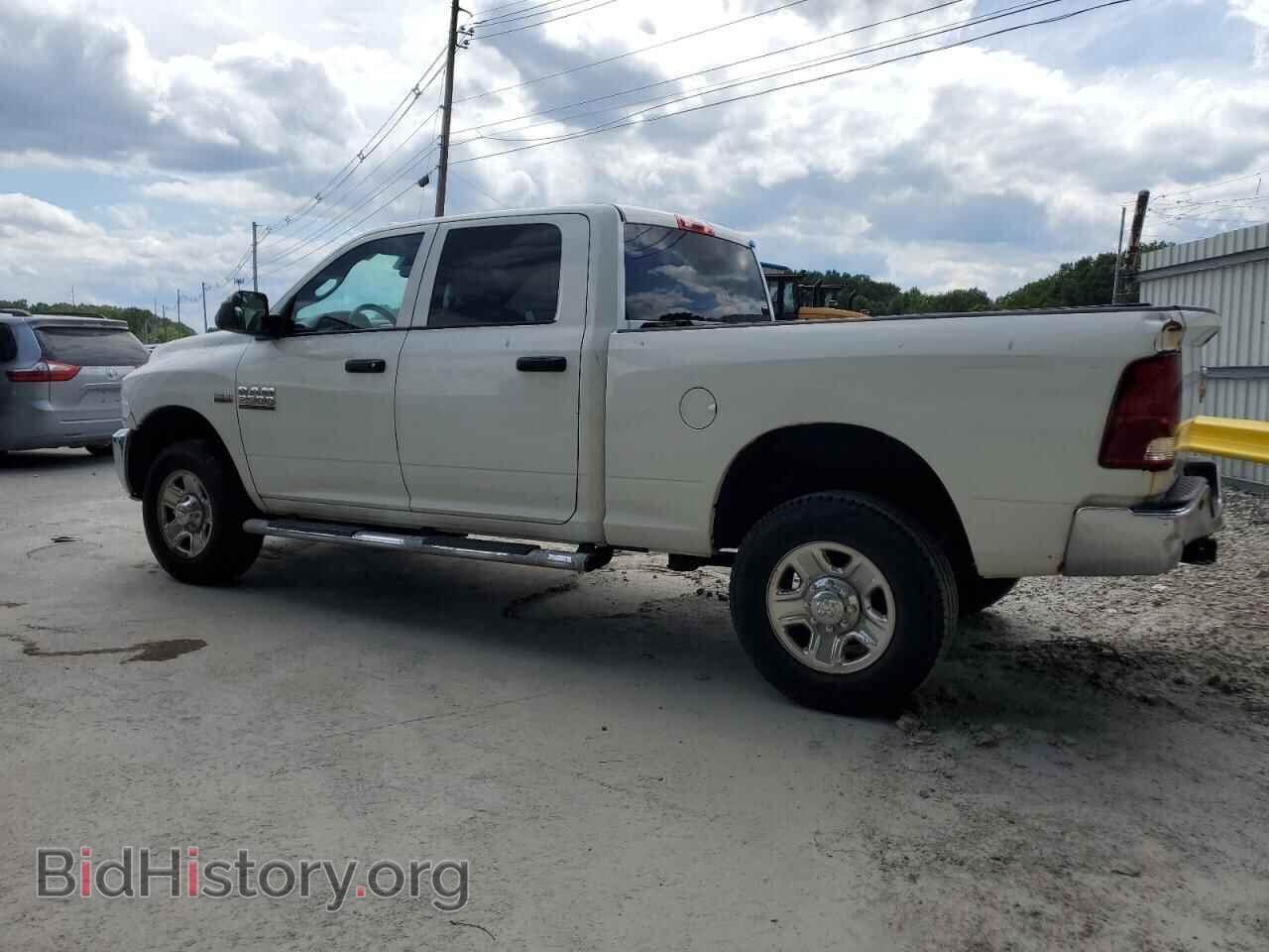 2018 RAM All Models - VIN: 3C6UR5CJ2JG189683 - Фото 2