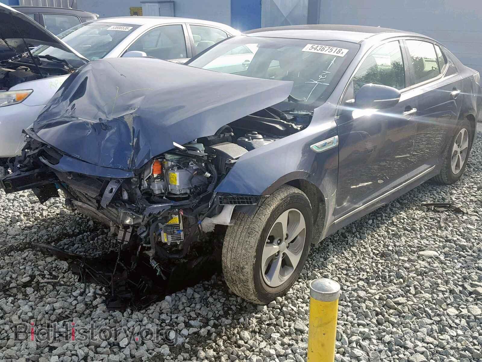 2014 KIA OPTIMA - VIN: KNAGM4AD2E5072028 - Photo 2