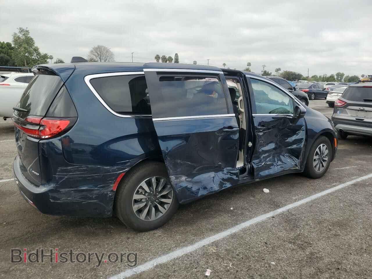 2023 CHRYSLER PACIFICA - VIN: 2C4RC1L7XPR631500 - Фото 3