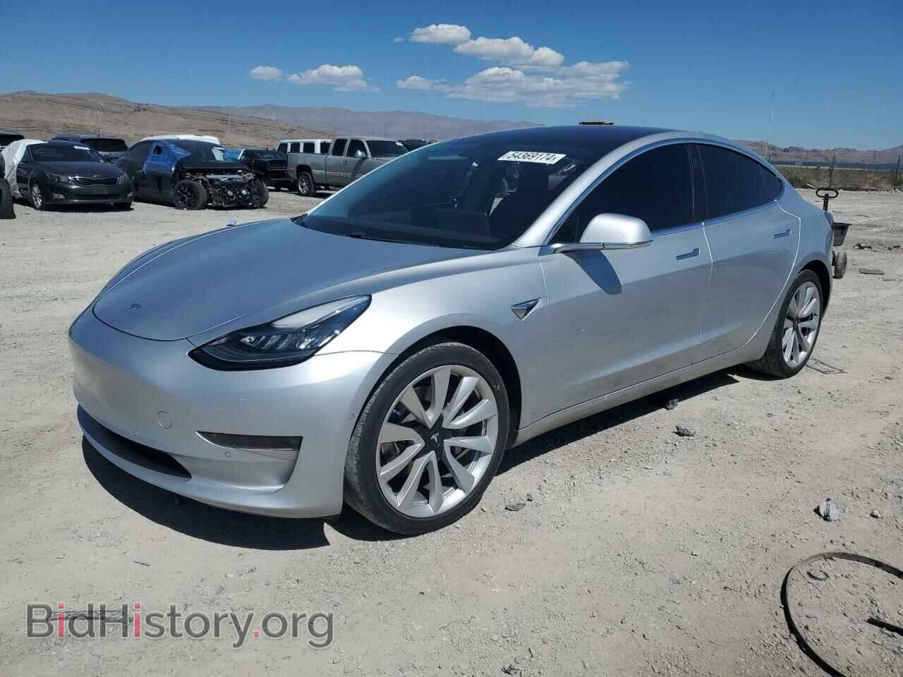 Фотография 5YJ3E1EA0JF047571 - TESLA MODEL 3 2018