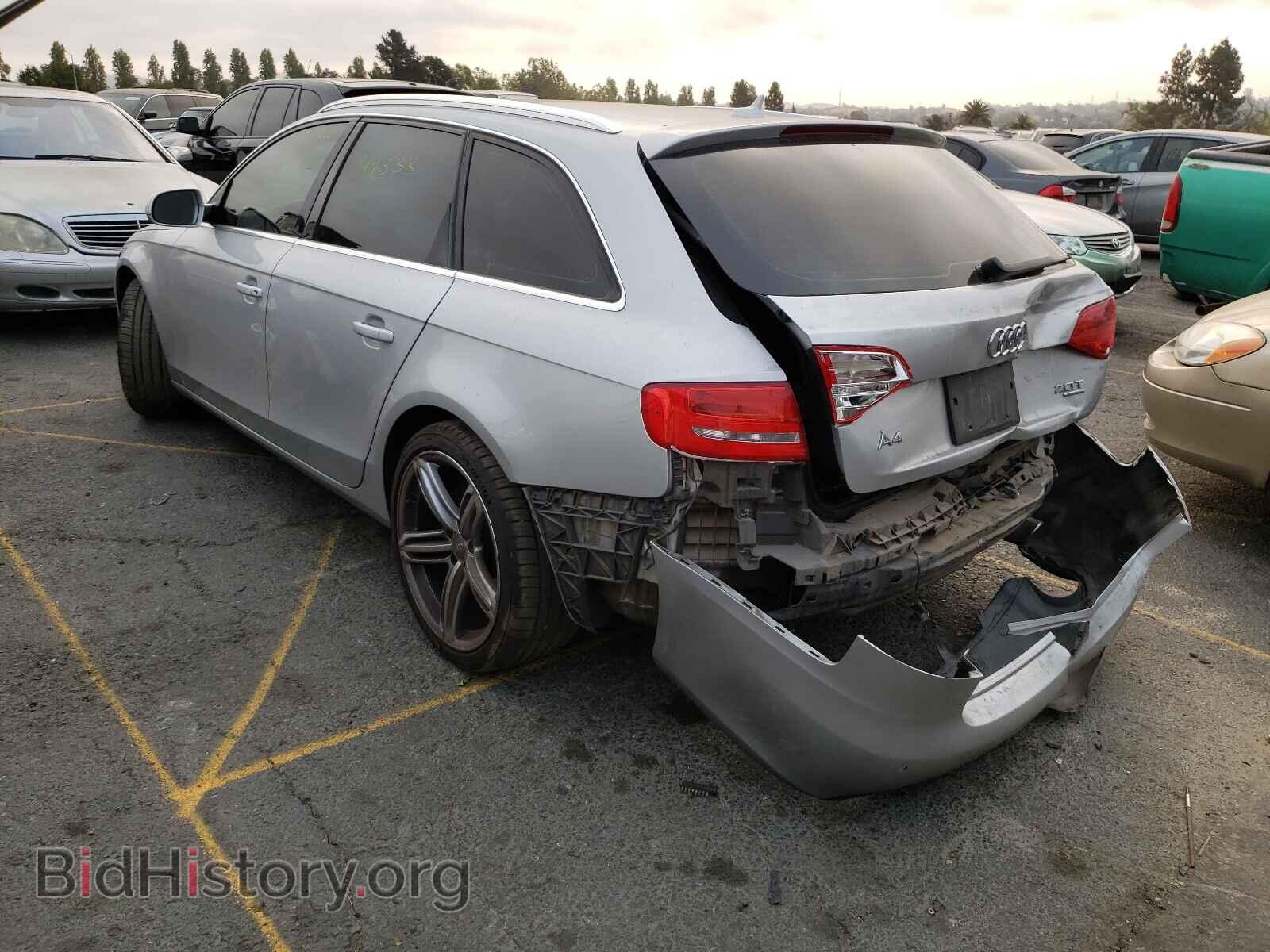 2011 AUDI A4 - VIN: WAUWFAFL2BA099821 - Фото 3