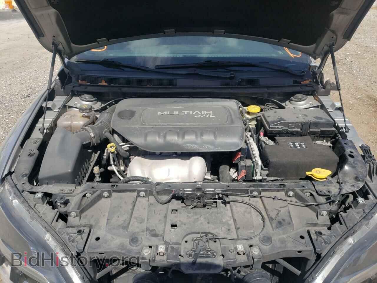 2015 CHRYSLER 200 - VIN: 1C3CCCAB9FN640732 - Фото 7