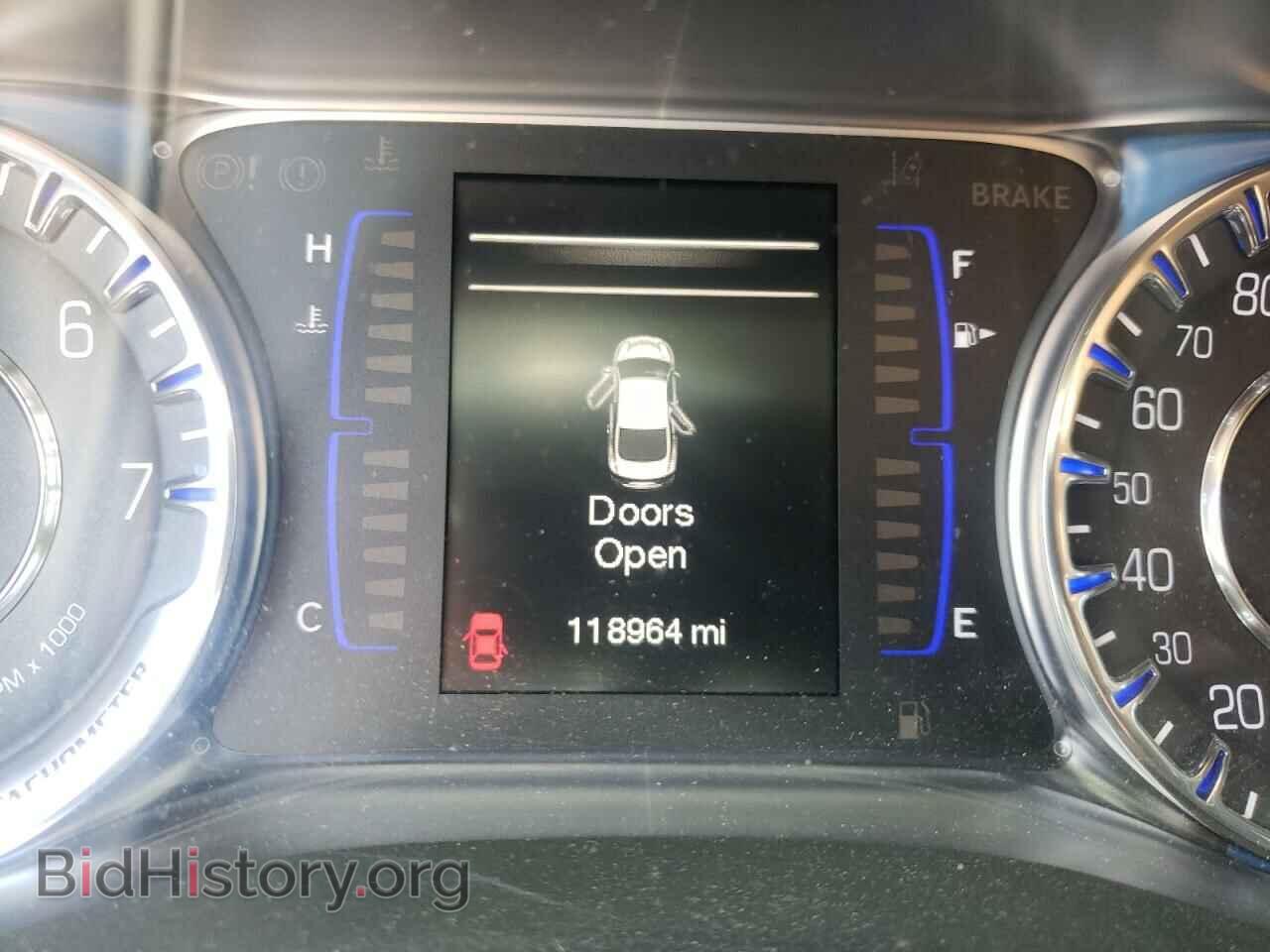 2015 CHRYSLER 200 - VIN: 1C3CCCAB9FN640732 - Фото 8
