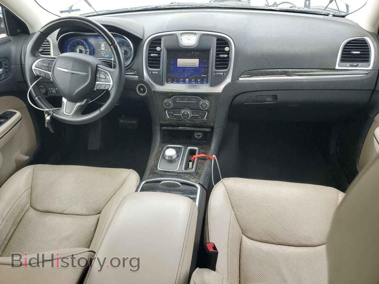 2016 CHRYSLER 300 - VIN: 2C3CCAEG7GH235568 - Фото 8