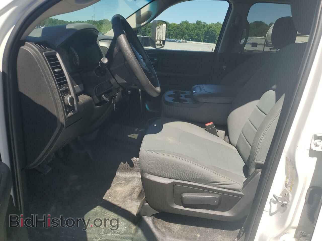2018 RAM All Models - VIN: 3C7WRSCL9JG141960 - Photo 7