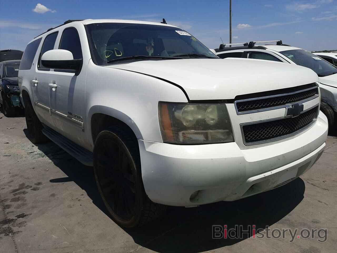 Photo 1GNUCJE07AR239816 - CHEVROLET SUBURBAN 2010