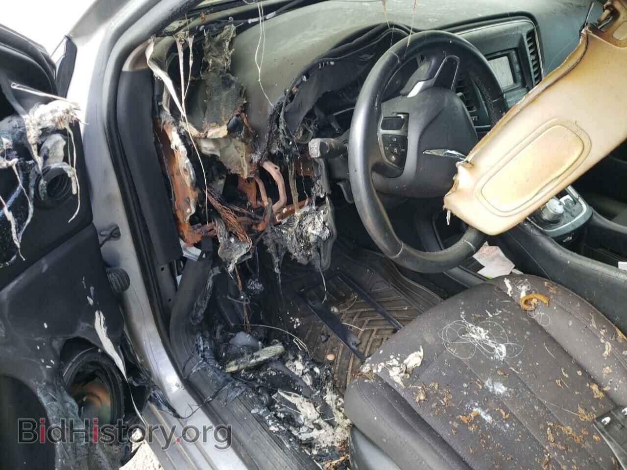 2015 CHRYSLER 200 - VIN: 1C3CCCAB9FN612378 - Фото 9
