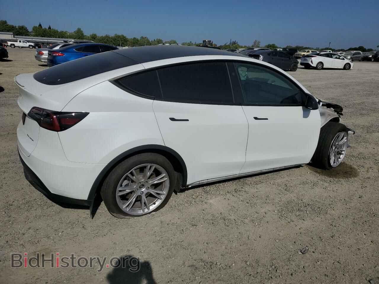 2023 TESLA MODEL Y - VIN: 7SAYGAEE2PF943904 - Фото 3
