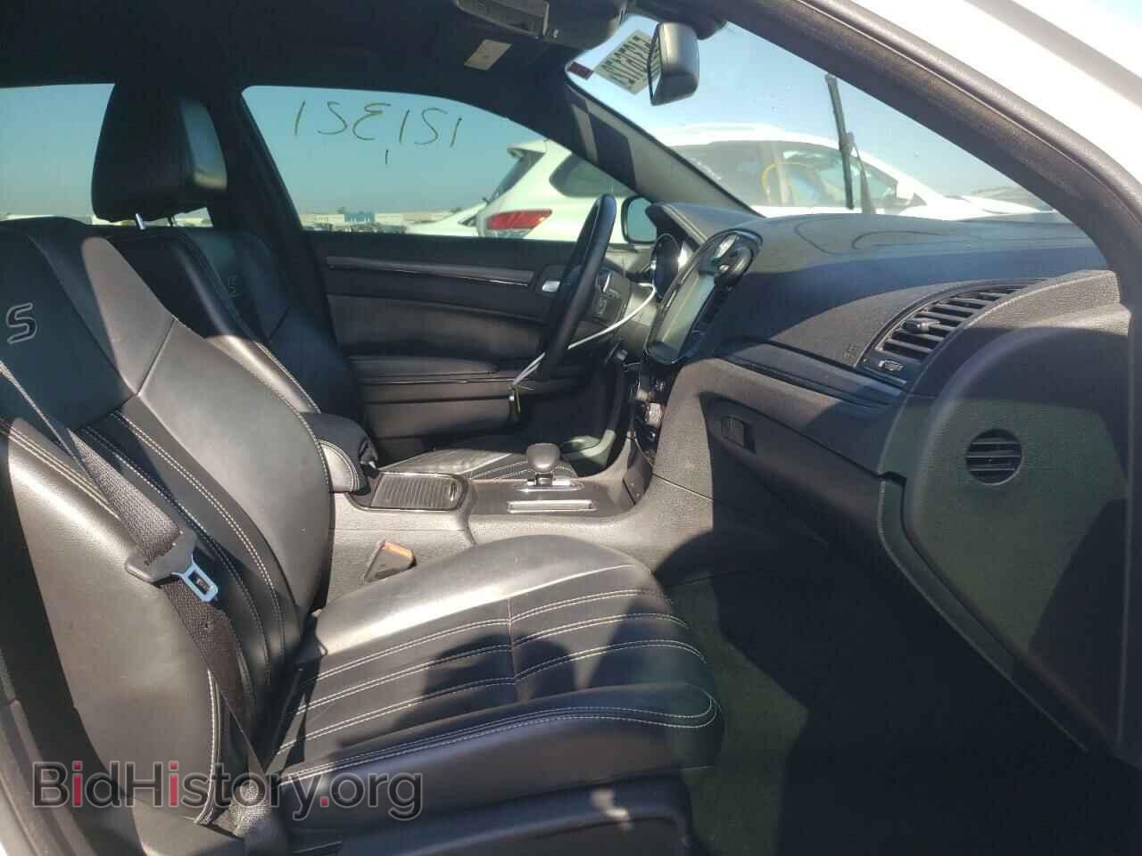 2013 CHRYSLER 300 - VIN: 2C3CCABG3DH574683 - Фото 5