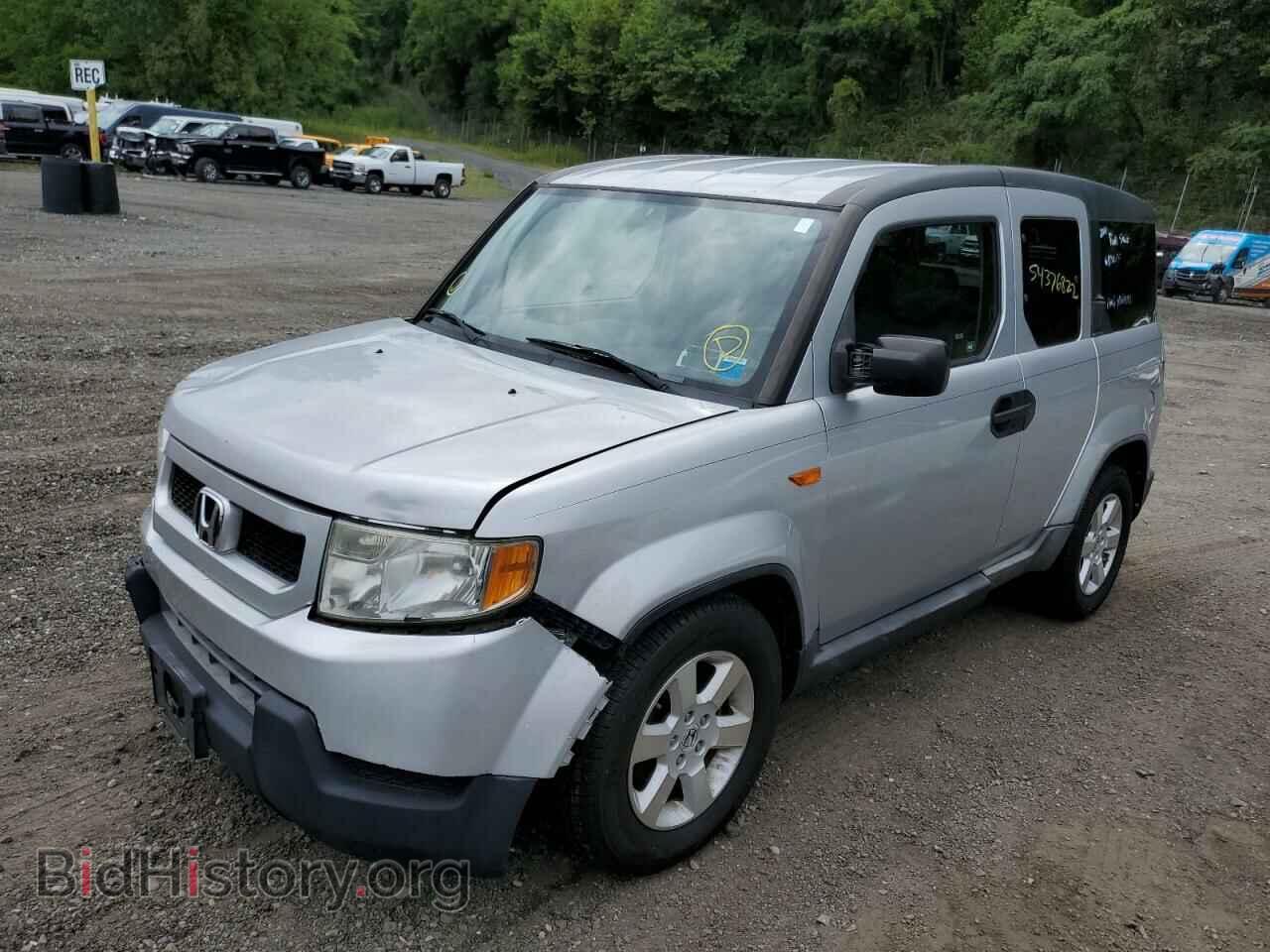 2011 HONDA ELEMENT - VIN: 5J6YH2H76BL007085 - Photo 2
