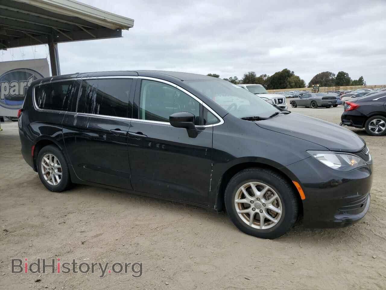 2017 CHRYSLER PACIFICA - VIN: 2C4RC1CG9HR703644 - Photo 4