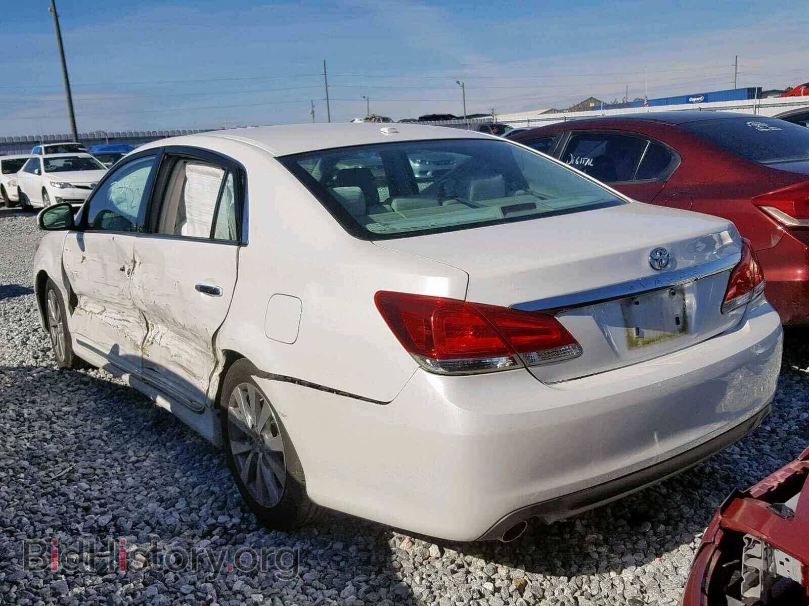 2011 TOYOTA AVALON - VIN: 4T1BK3DB3BU405308 - Фото 3