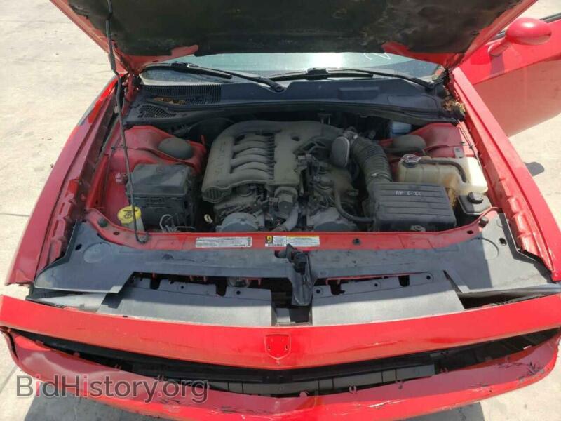 2010 Dodge CHALLENGER (VIN 2B3CJ4DV1AH111582) — фото 7 из 10