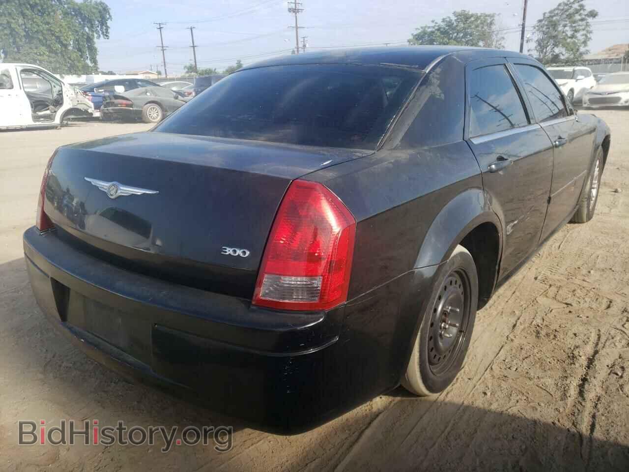2006 CHRYSLER 300 - VIN: 2C3KA43R76H494907 - Фото 4