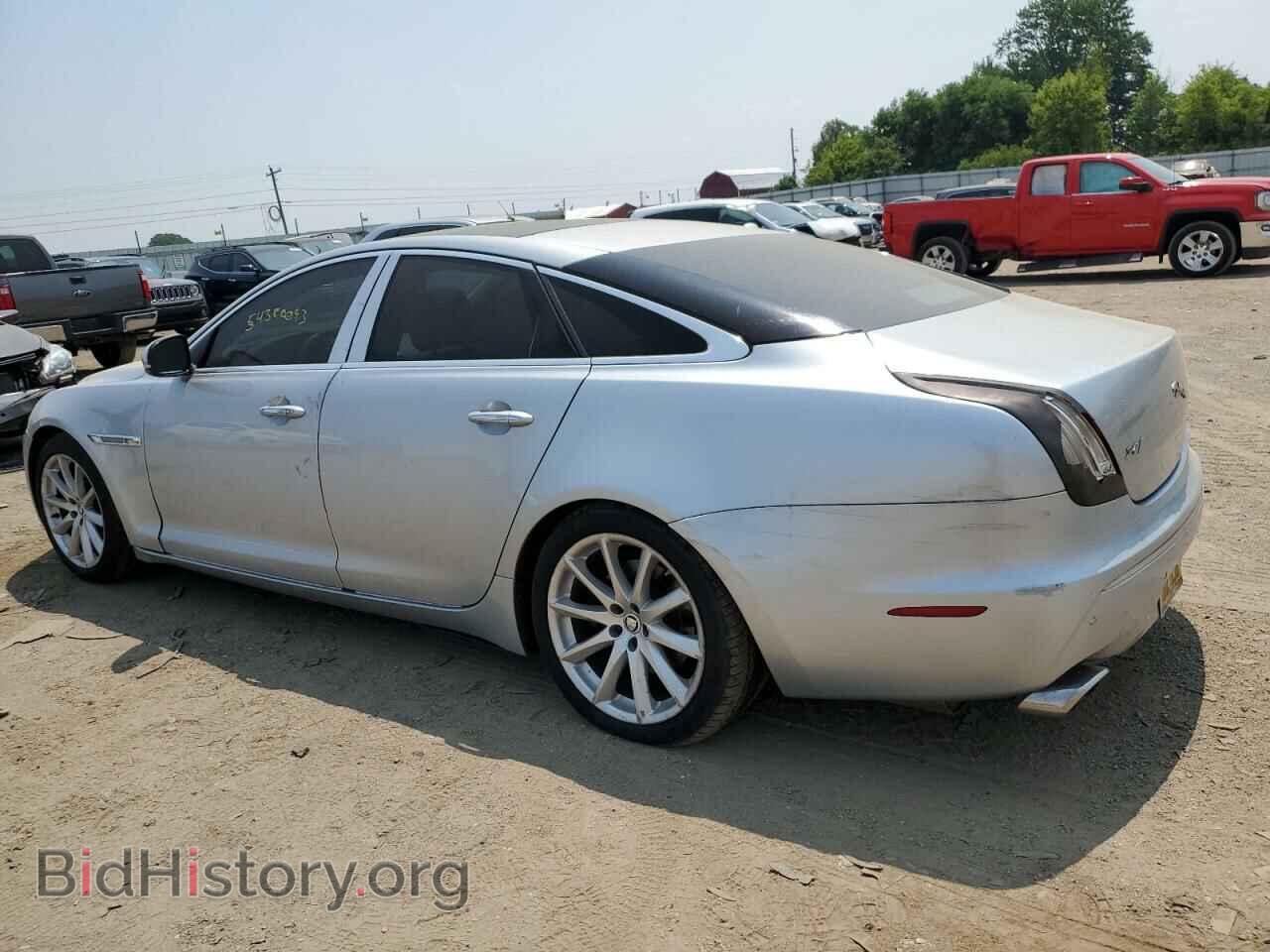 2011 JAGUAR XJ - VIN: SAJWA1CB6BLV14285 - Фото 2