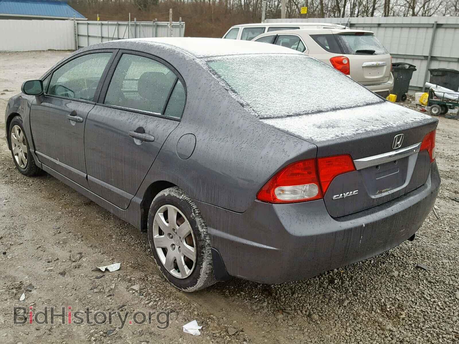 2010 HONDA CIVIC LX - VIN: 19XFA1E50AE007749 - Фото 3