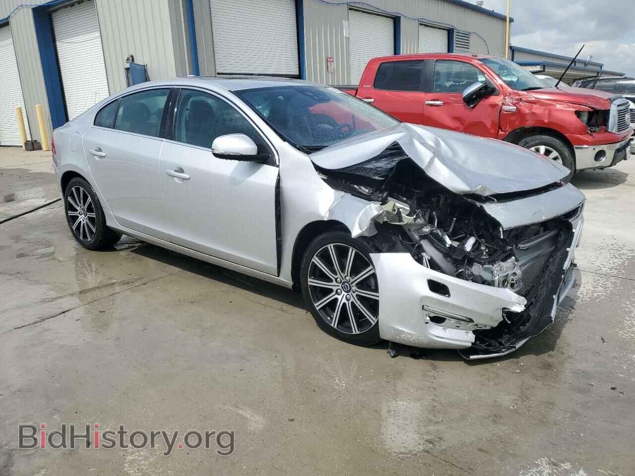 2017 VOLVO S60 - VIN: LYV402HMXHB129950 - Фото 4