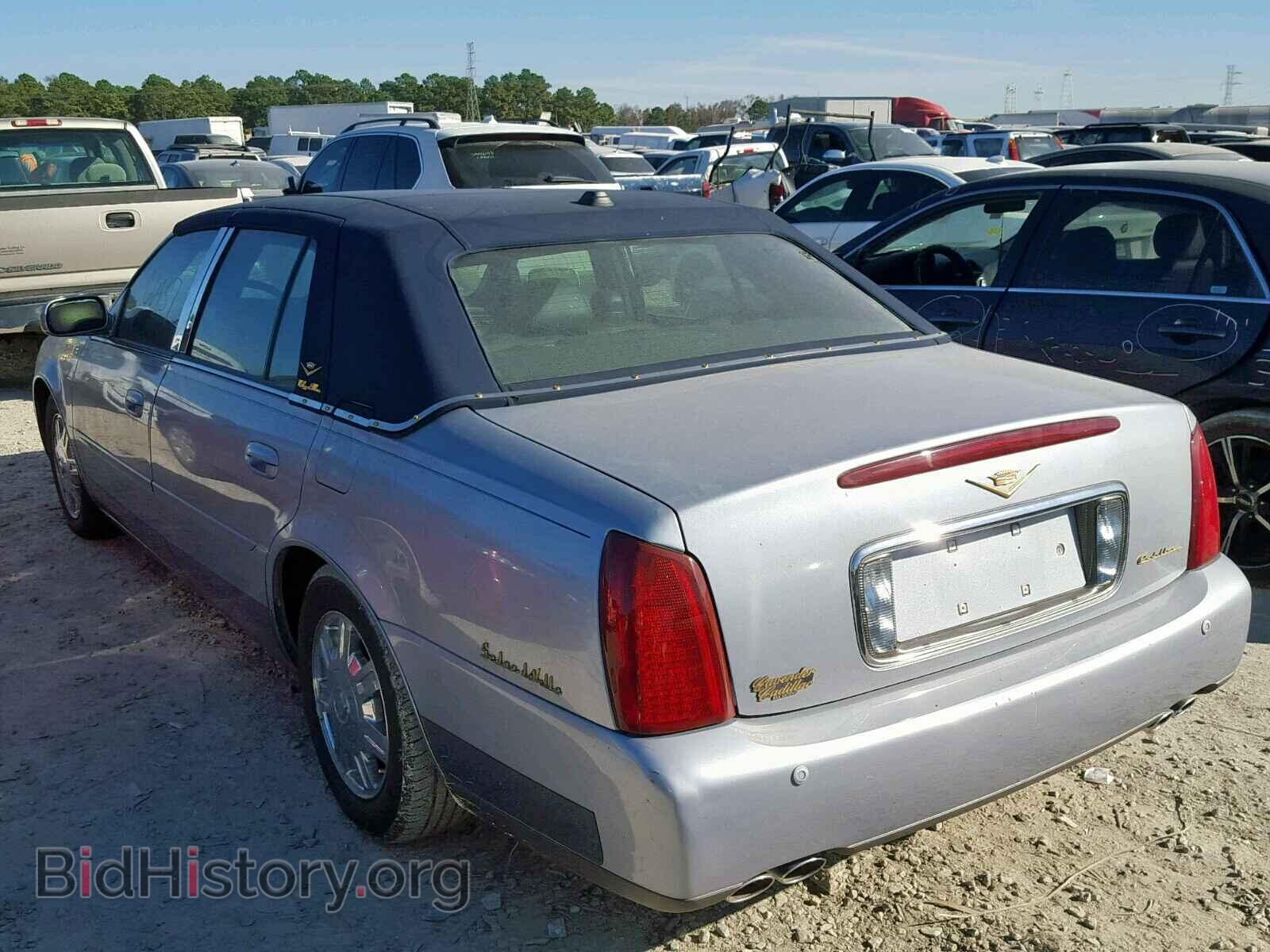 2004 CADILLAC DEVILLE - VIN: 1G6KD54Y64U253190 - Photo 3