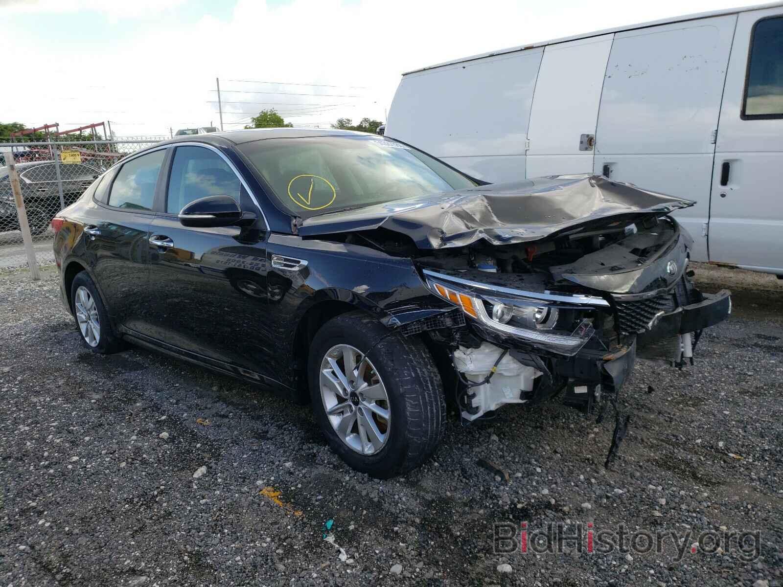 Photo 5XXGT4L3XHG139890 - KIA OPTIMA 2017