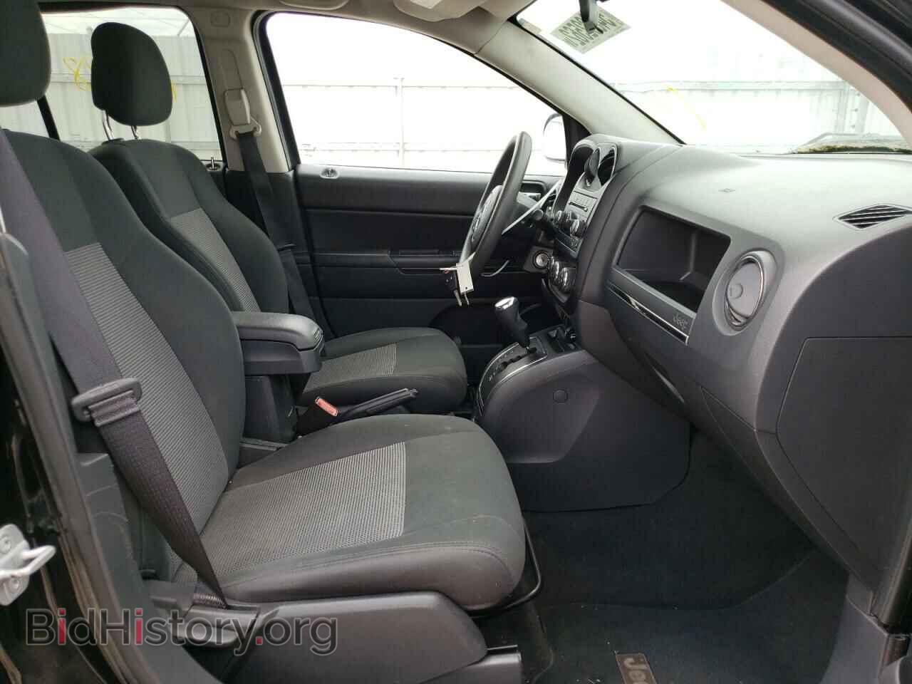 2012 JEEP COMPASS - VIN: 1C4NJDBB4CD637964 - Photo 5