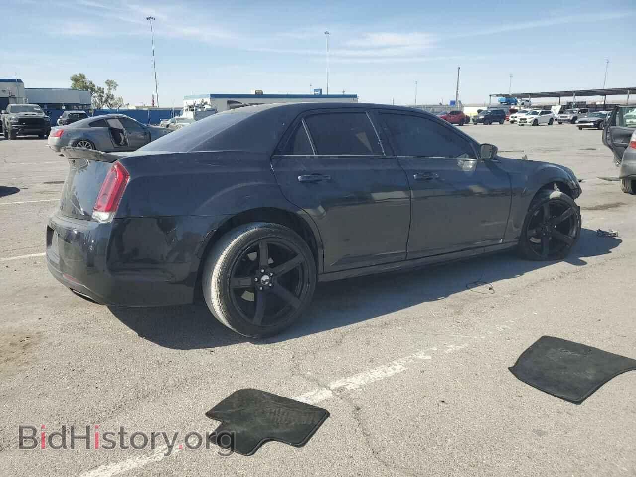 2017 CHRYSLER 300 - VIN: 2C3CCABG6HH664688 - Фото 3