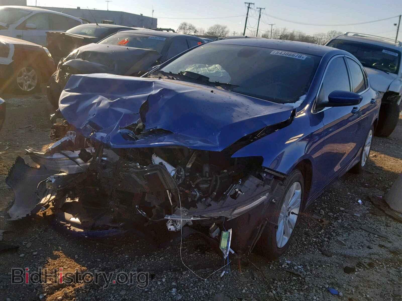 2015 CHRYSLER 200 - VIN: 1C3CCCAB7FN742448 - Photo 2