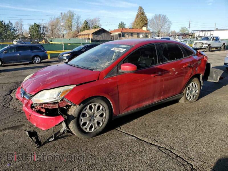 2012 Ford FOCUS SE (VIN 1FAHP3F29CL329376) — фото 1 из 14, Copart, повреждение: по всему кузову